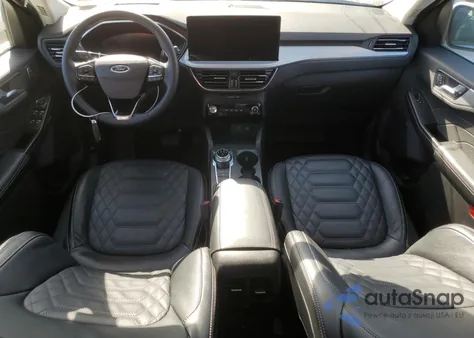 2023 Ford Escape Platinum z USA, uszkodzony, nr VIN 1FMCU0JZ4PUB23099